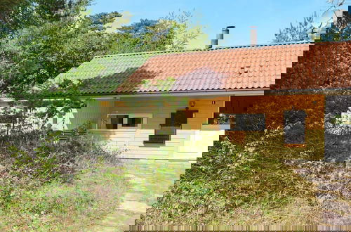 Foto 13 - 6 Person Holiday Home in Nexo