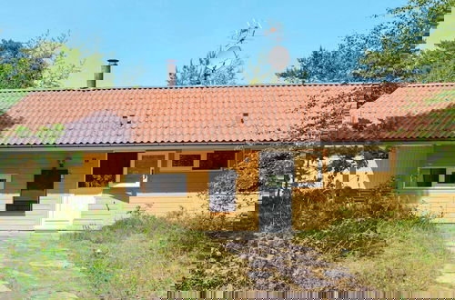 Foto 1 - 6 Person Holiday Home in Nexo