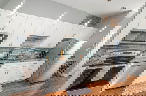 Photo 11 - Findlay Market Suite 3