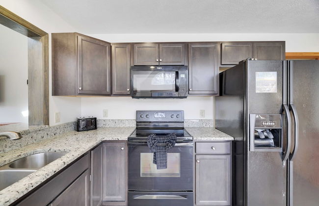 Sycamore Cove by Avantstay Hot Tub, Game Rooms - Foto 20