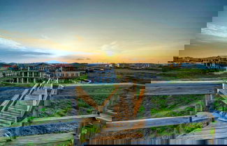 Foto 3 - Tipsea Turtle by Avantstay Pool, Boardwalk, View