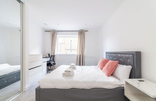 Stunning 5 Bedroom Retreat London - Photo 31