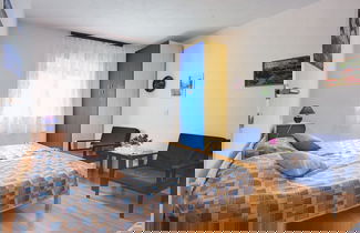 Foto 3 - Apartment With Balcony and sea View