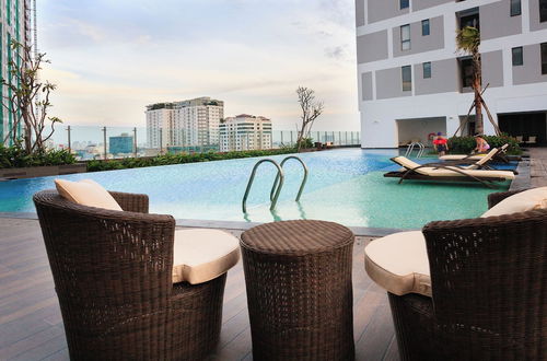 Photo 40 - RIVERGATE apartment infinity pool & Gym