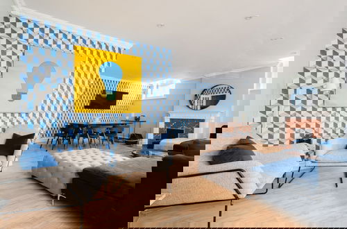 Photo 1 - The Kensington Palace Mews - Bright & Modern 6bdr House With Parking Space