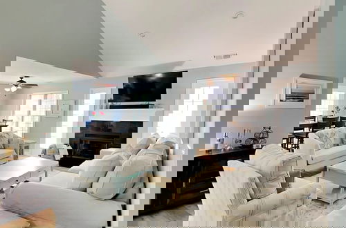 Foto 1 - Evian 237