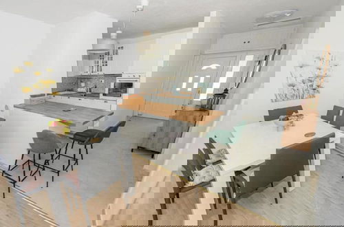 Foto 17 - Holiday House DM