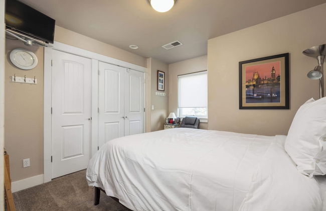 6BR 5 King Beds EV 10min Downtown - Foto 7