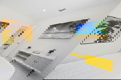 Photo 29 - Bnb Hyperion - Modern 1B Haven in Fort Lauderdale