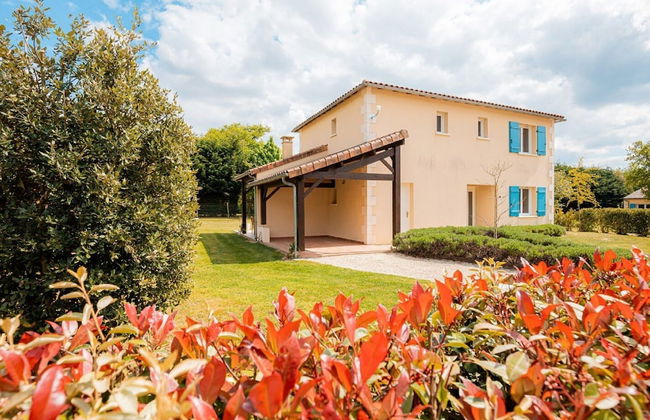 Spacious and Modern Villa With Large Garden and BBQ Area - Foto 29