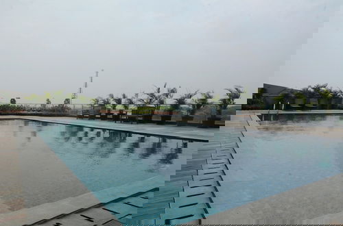 Foto 13 - Spacious And Comfy 1Br Tree Park City Bsd Apartment