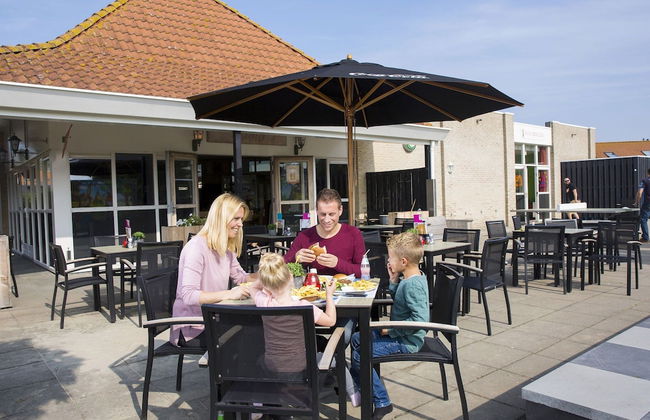Spacious Holiday Home in Renesse near North Sea - Foto 10