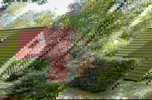 Foto 23 - Detached Forest Villa With Dishwasher, Located in De Veluwe