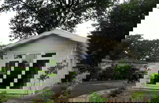Foto 1 - Detached Chalet With Garden and Wifi in Limburg
