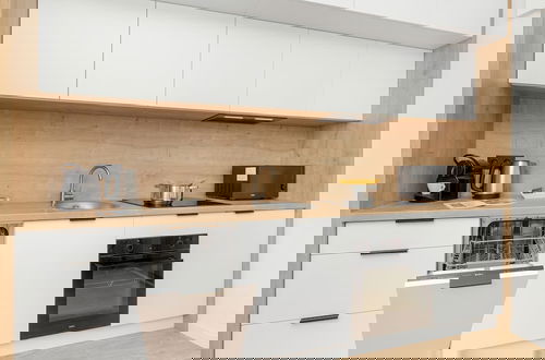 Photo 11 - Apartment in Gdańsk With Gym by Renters