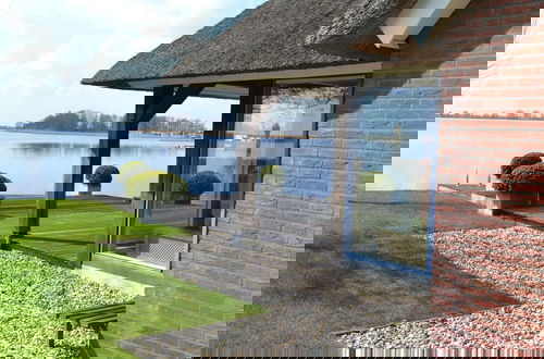Foto 6 - Stylish Thatched Villa with 2 Bathrooms near Giethoorn