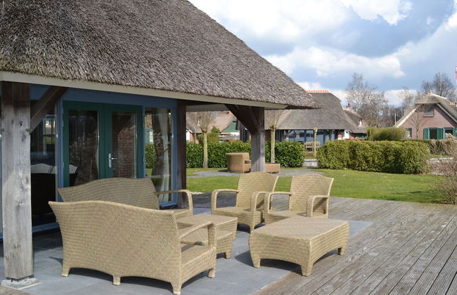 Stylish Thatched Villa with 2 Bathrooms near Giethoorn - Foto 12