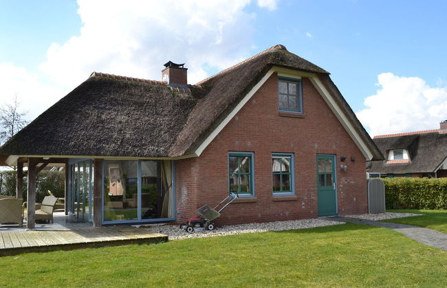Stylish Thatched Villa with 2 Bathrooms near Giethoorn - Foto 15