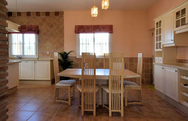 Spacious Villa with Hot Tub in Arenas - Foto 18