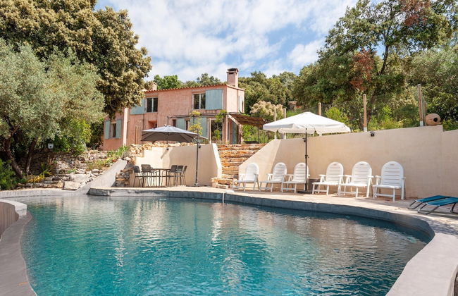 Quiet Vacation Home With Private Pool - Photo 1