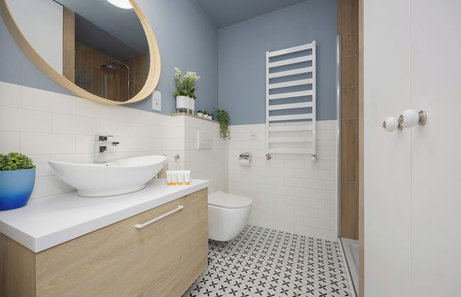 Bielawska Marina Apartment by Renters - Photo 27
