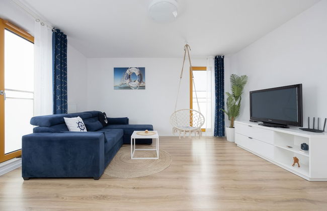 Bielawska Marina Apartment by Renters - Photo 20