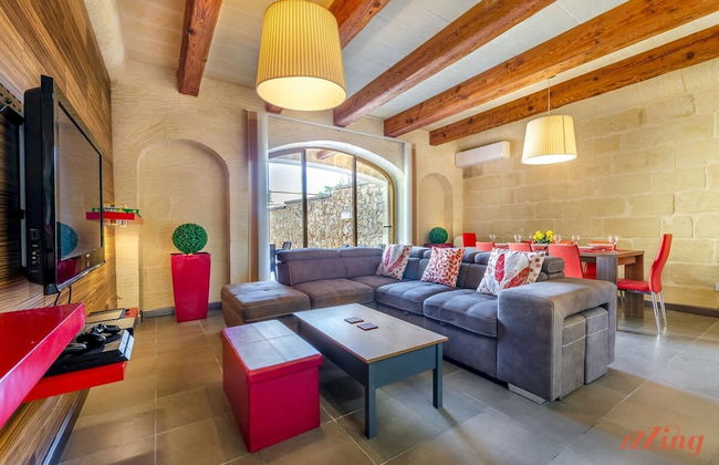 A Stunning Pet Friendly Villa With a Pool Gozo - Photo 5