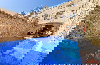 Foto 3 - A Stunning Pet Friendly Villa With a Pool Gozo