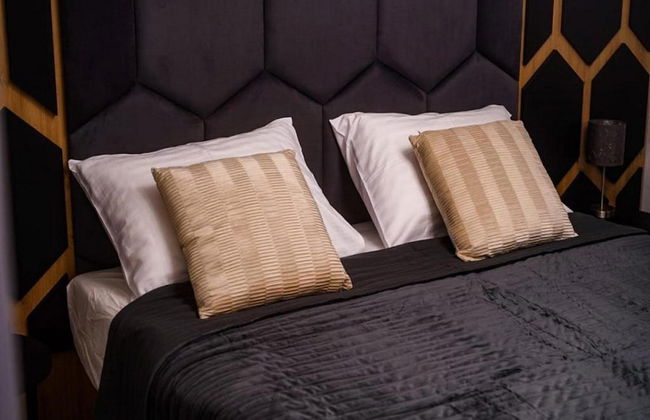 Urban Luxury Apartment Zagreb - Photo 9