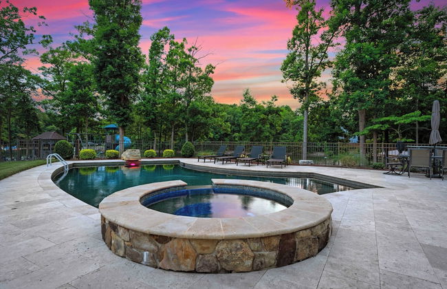 Paradise Pointe by Avantstay Lakefront + Views + Playset - Photo 13