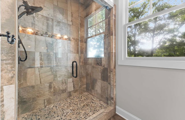 Paradise Pointe by Avantstay Lakefront + Views + Playset - Photo 45