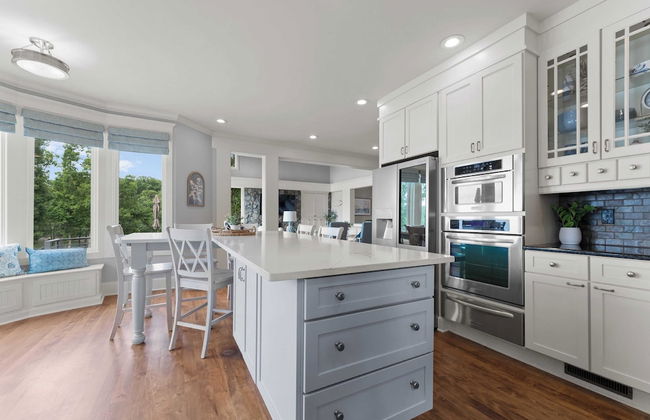 Paradise Pointe by Avantstay Lakefront + Views + Playset - Photo 29