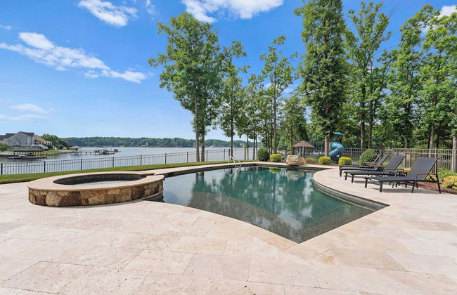 Paradise Pointe by Avantstay Lakefront + Views + Playset - Photo 60