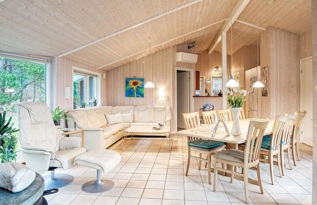 8 Person Holiday Home in Sjaellands Odde - Foto 14