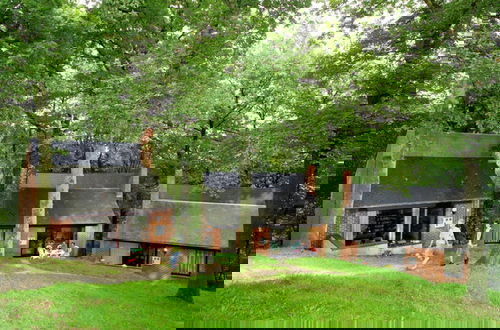 Photo 7 - Nicely Furnished Bungalow with Fireplace near Maas