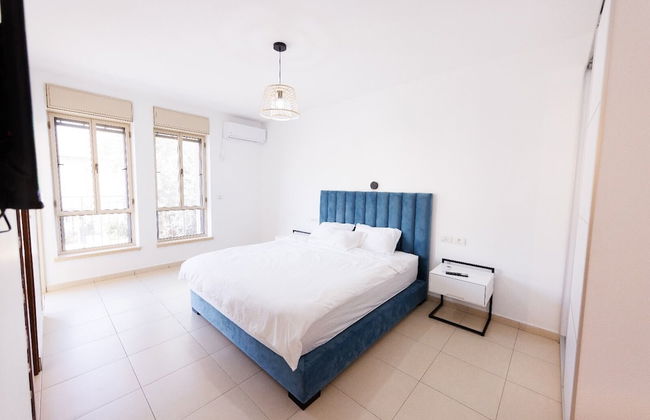 HaSharon Tranquil Villa by Sea N' Rent - Foto 8