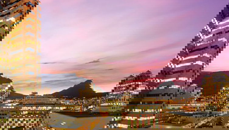 Photo 1 - 2112 at Pullman - Luxurious Apt in the Heart of Cape Town