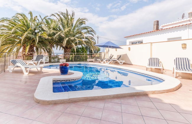 Fantastic Large Holiday Home With Pool for 8 People in Rosas - Foto 28