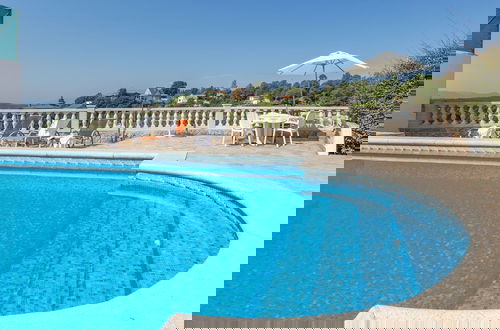 Foto 24 - Cozy Villa in Lloret de Mar With Private Pool for 11 pax