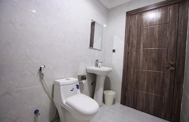 STAR NIGHT FURNISHED APARTMENTS - Photo 60