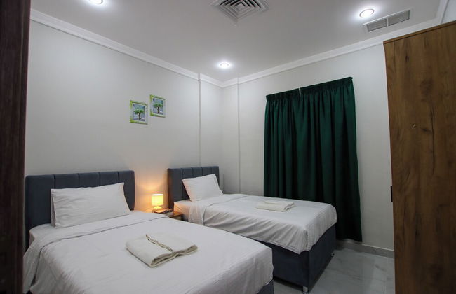 STAR NIGHT FURNISHED APARTMENTS - Photo 48