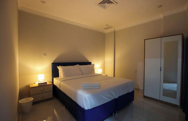STAR NIGHT FURNISHED APARTMENTS - Photo 14