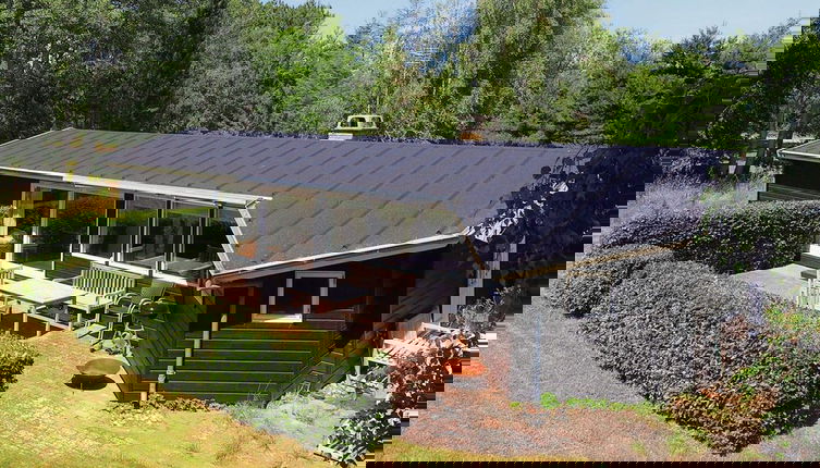 Foto 1 - 5 Person Holiday Home in Hojby