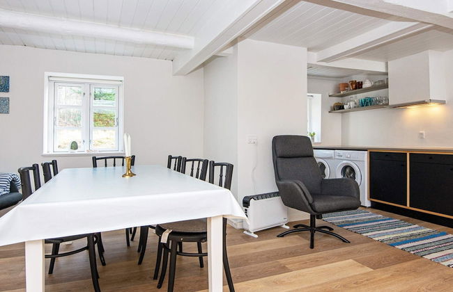 6 Person Holiday Home in Allingabro - Foto 9