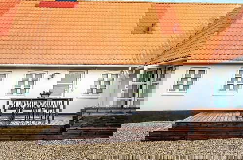 Photo 17 - 6 Person Holiday Home in Allingabro