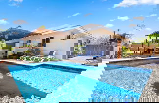 Foto 1 - Renovated Privatepool Outdoordining Location