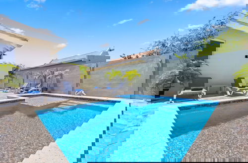 Photo 43 - Renovated Privatepool Outdoordining Location