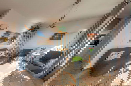 Foto 7 - Apartment by the Coast With Dune Views