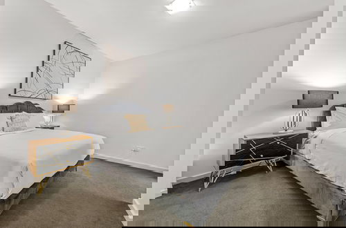Photo 10 - Cirque Apartments