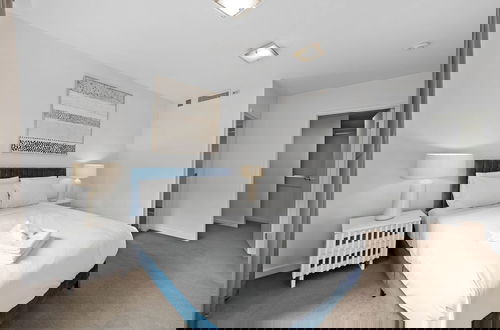 Photo 3 - Cirque Apartments